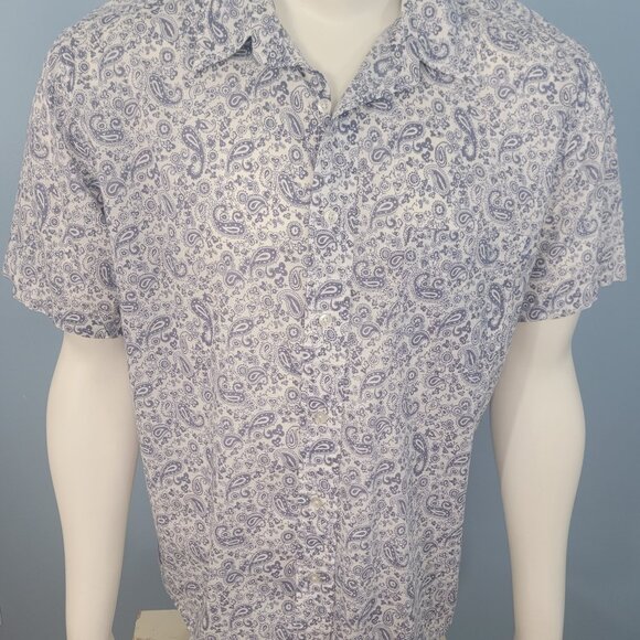 American Eagle Outfitters Other - American Eagle Outfitters 100% cotton  button down  printed shirt Size L